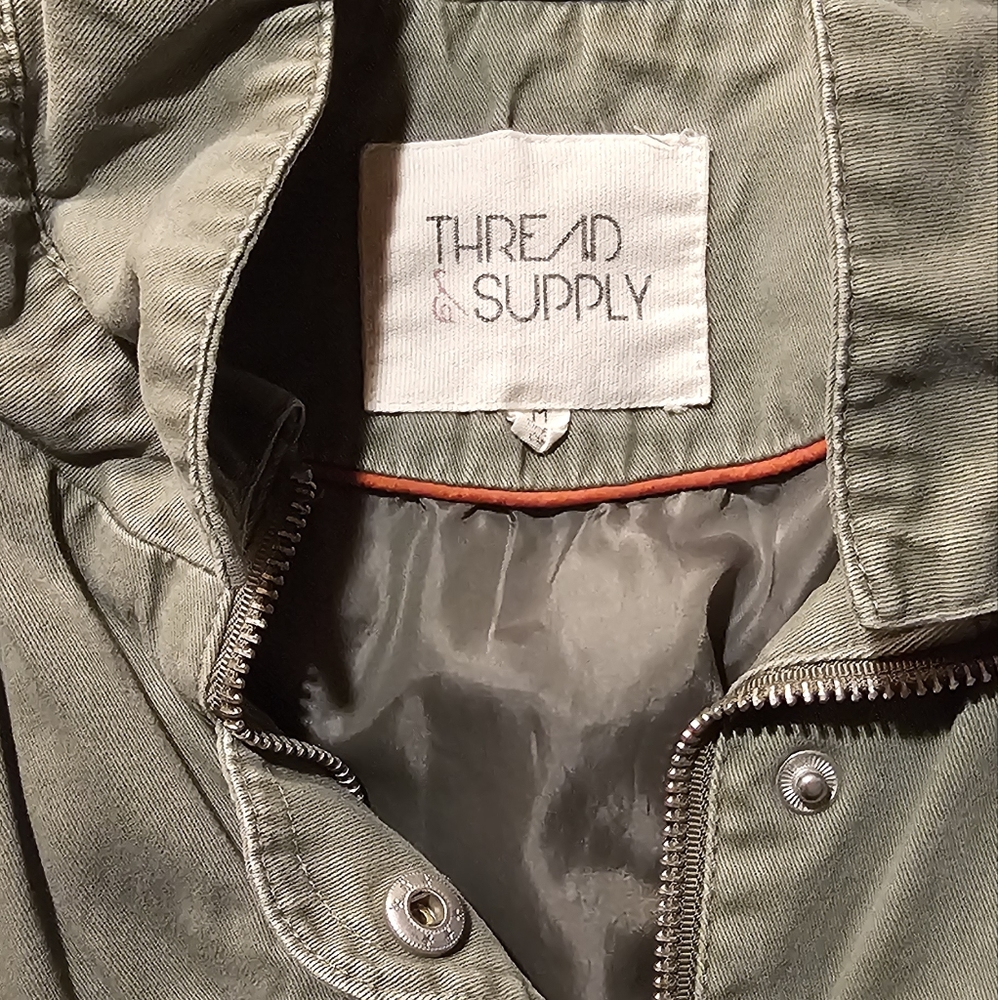 Jacket - Picture 3 of 4